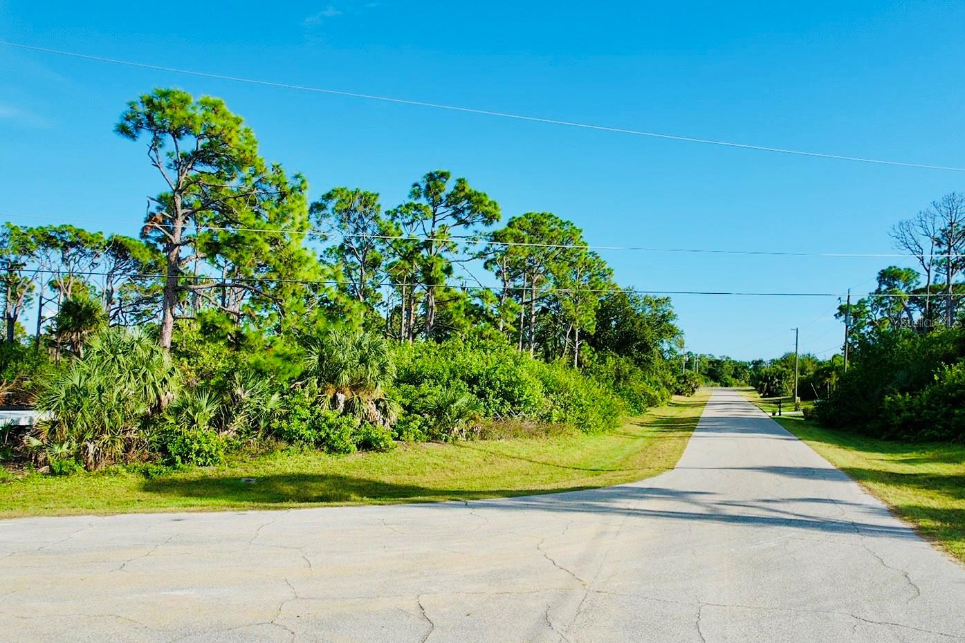 ROTONDA LAKES - Land