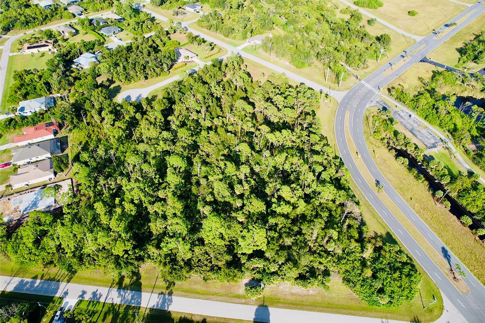 ROTONDA LAKES - Land