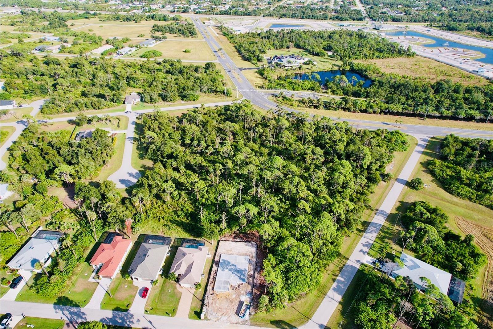 ROTONDA LAKES - Land