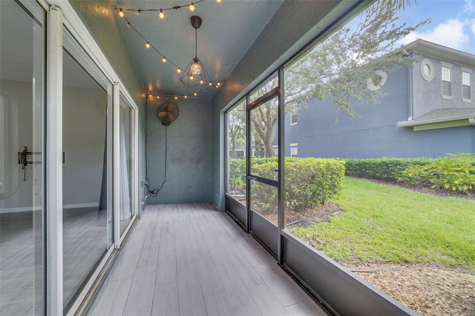 VICTORIA PINES CONDO - Residential