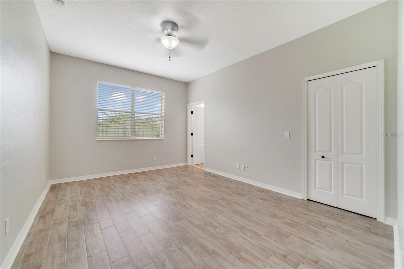 VICTORIA PINES CONDO - Residential