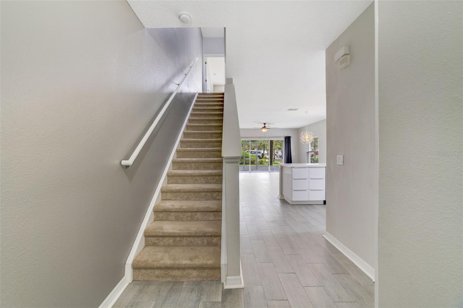 VICTORIA PINES CONDO - Residential