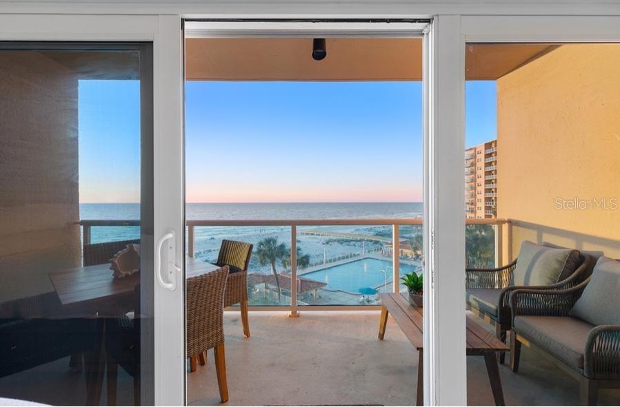 880 MANDALAY AVENUE S411