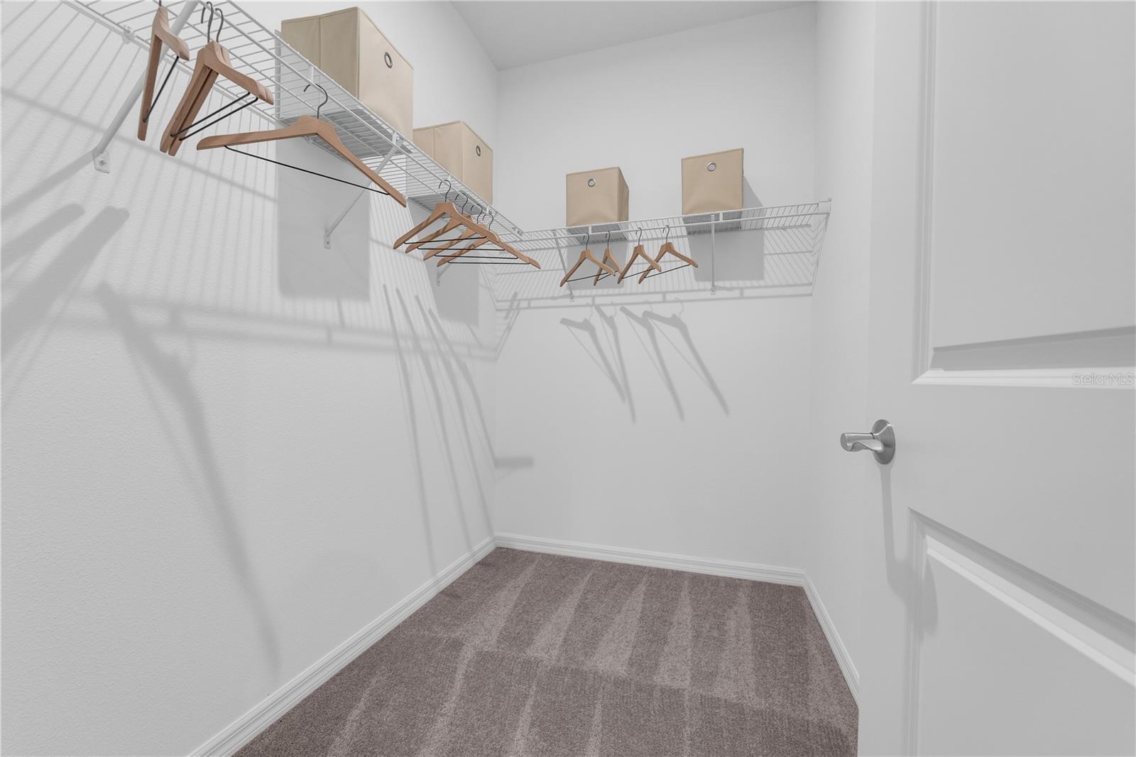 GREEN LEAF - Residential