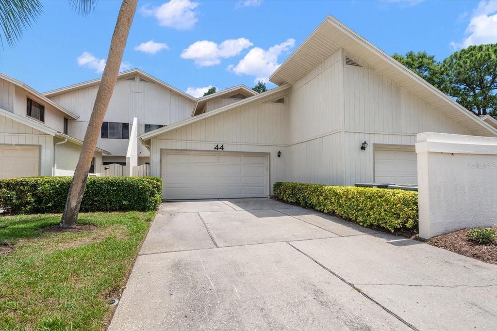 Photo of 498 Lakeview Drive #44, Palm Harbor, FL 34683 (MLS # TB8510185)