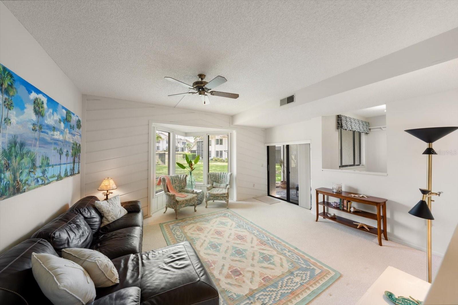 TOWNHOMES OF WESTLAKE - Residential