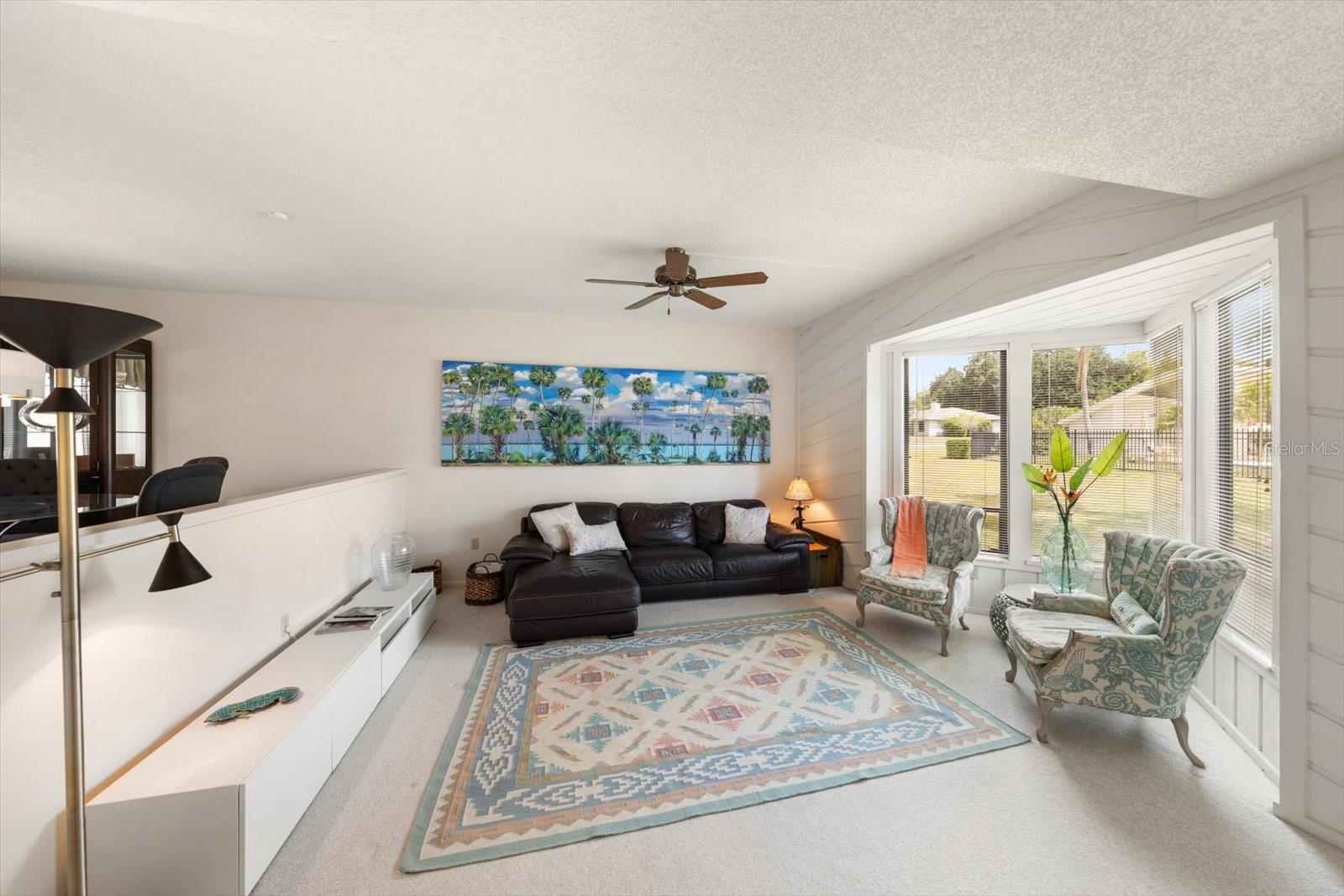 498 LAKEVIEW DRIVE 44