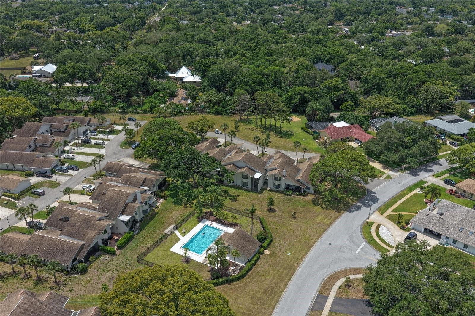 TOWNHOMES OF WESTLAKE - Residential