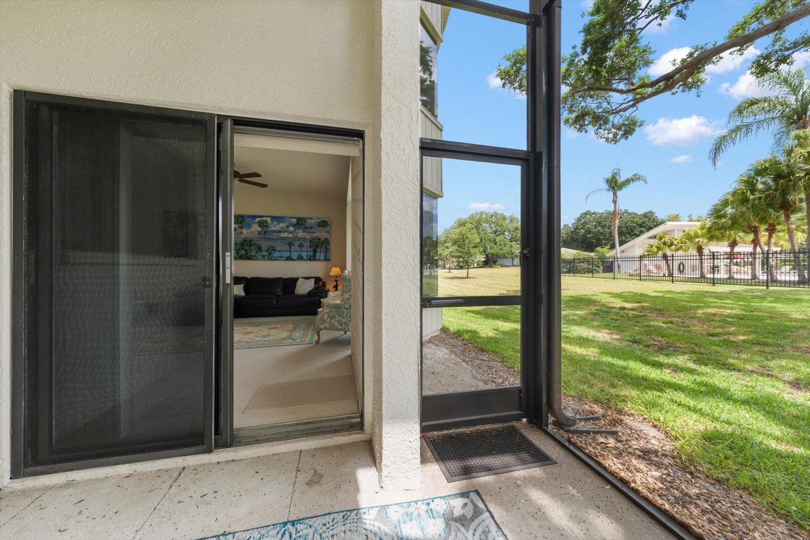 TOWNHOMES OF WESTLAKE - Residential