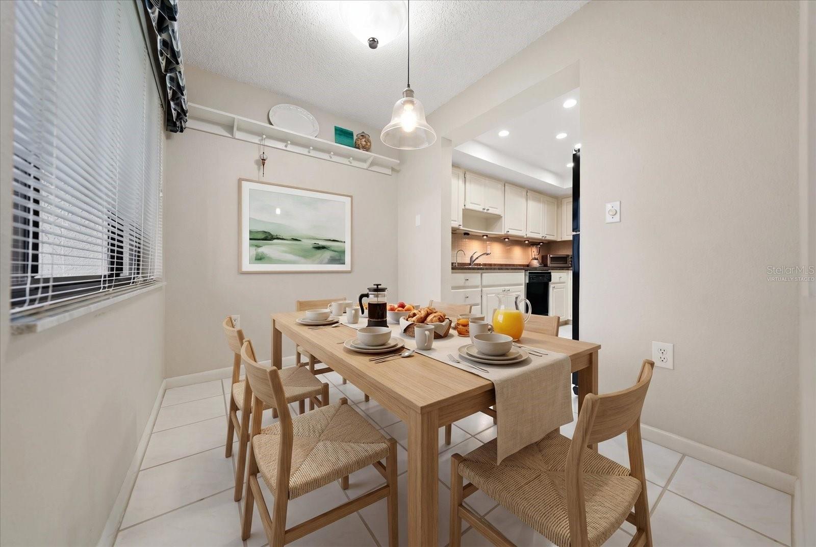 TOWNHOMES OF WESTLAKE - Residential