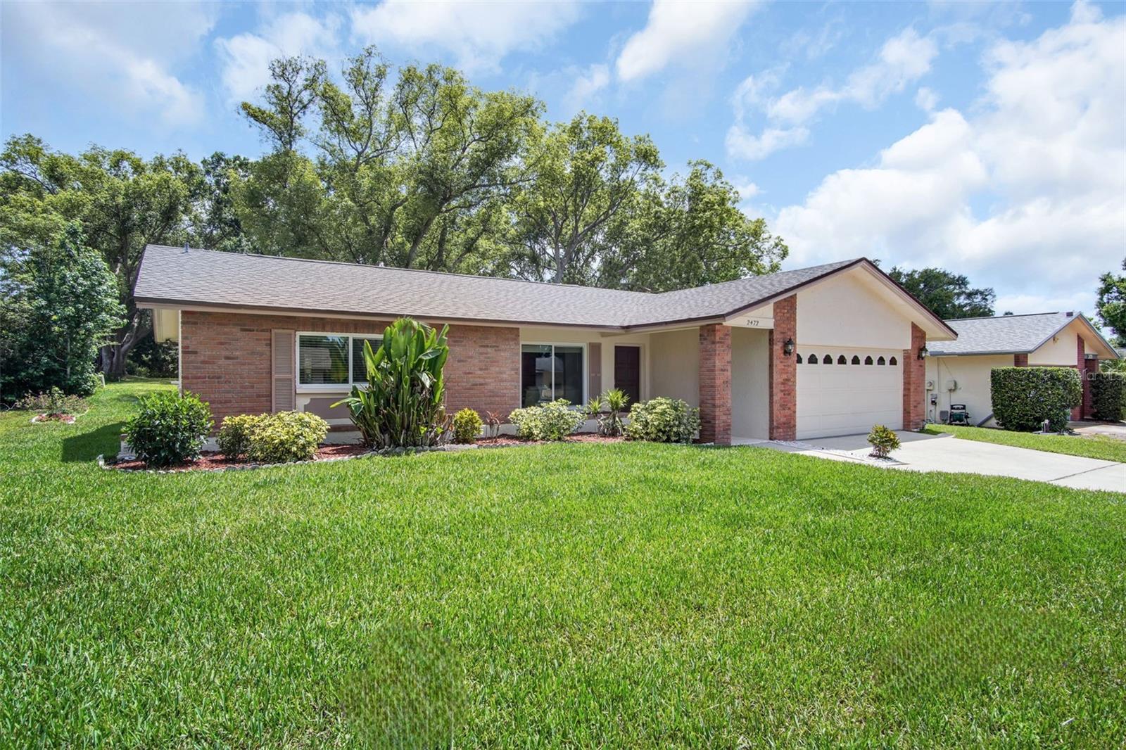 2472 MALCOLM DRIVE
