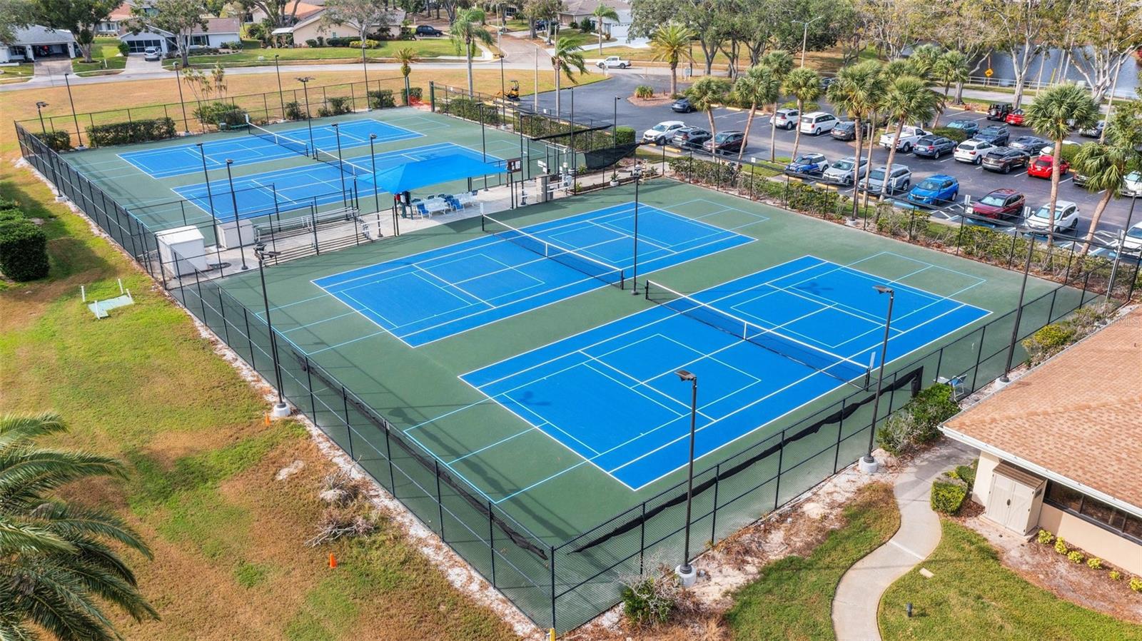 HIGHLAND LAKES UNIT SIX - Residential