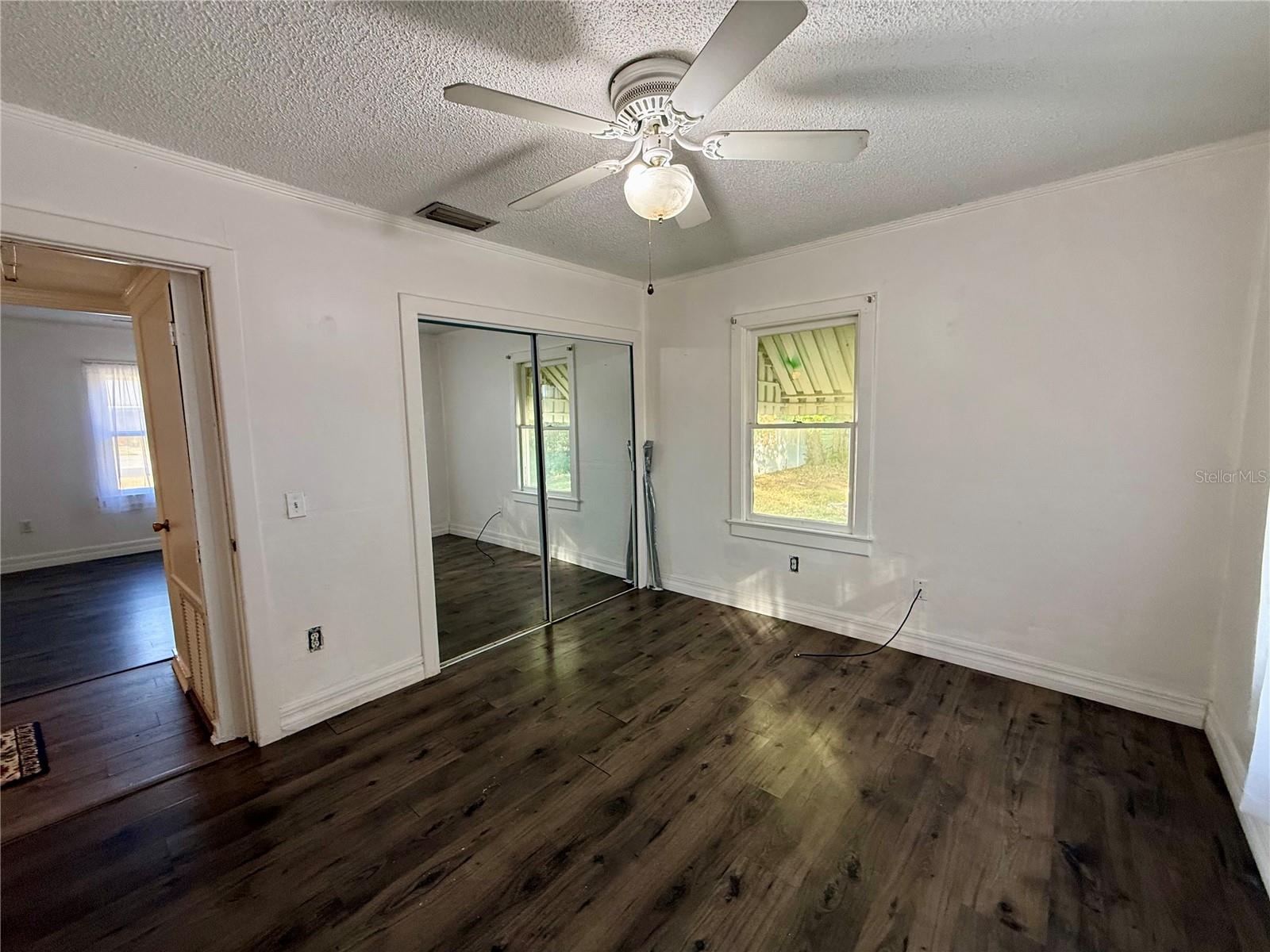 MISSION HEIGHTS - Residential