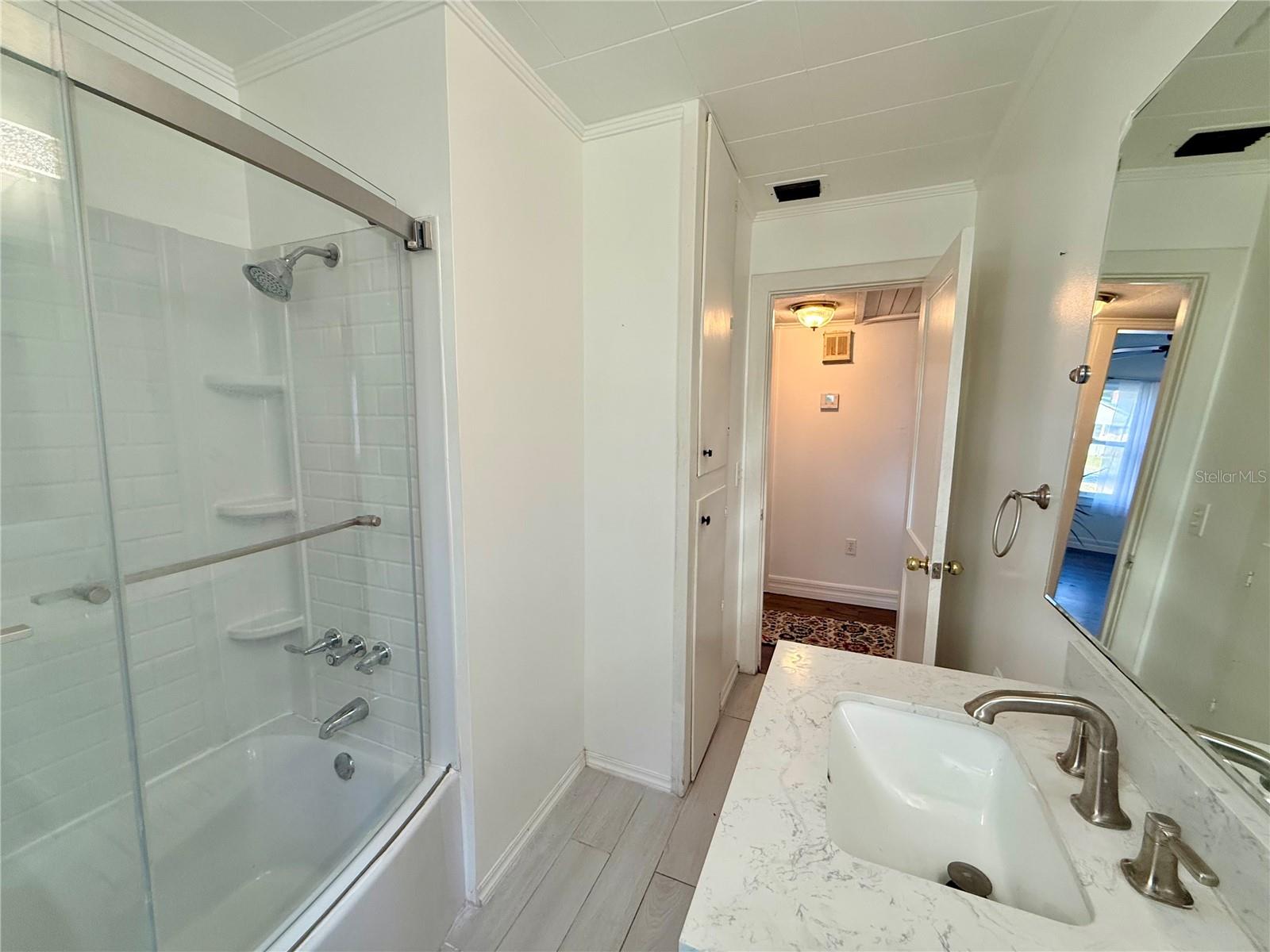 MISSION HEIGHTS - Residential