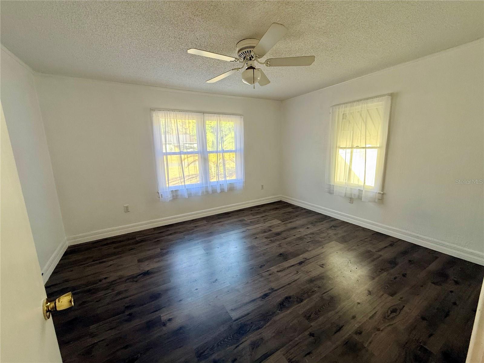 MISSION HEIGHTS - Residential