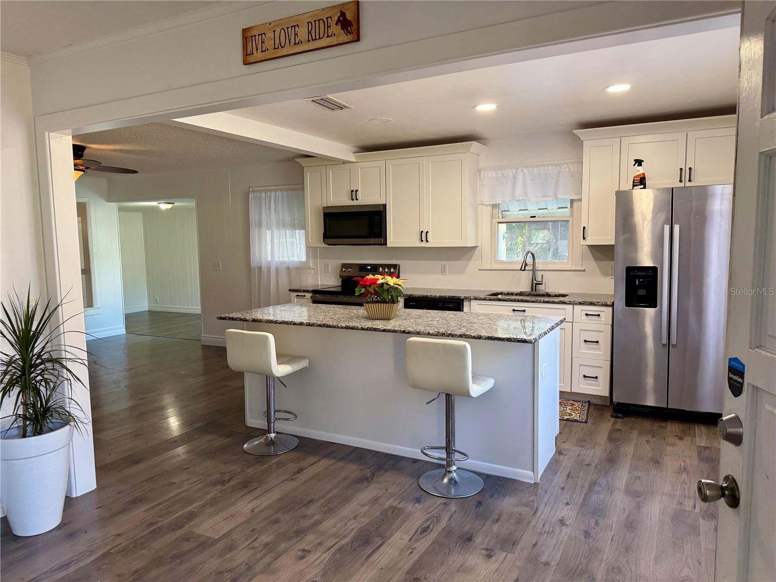 MISSION HEIGHTS - Residential