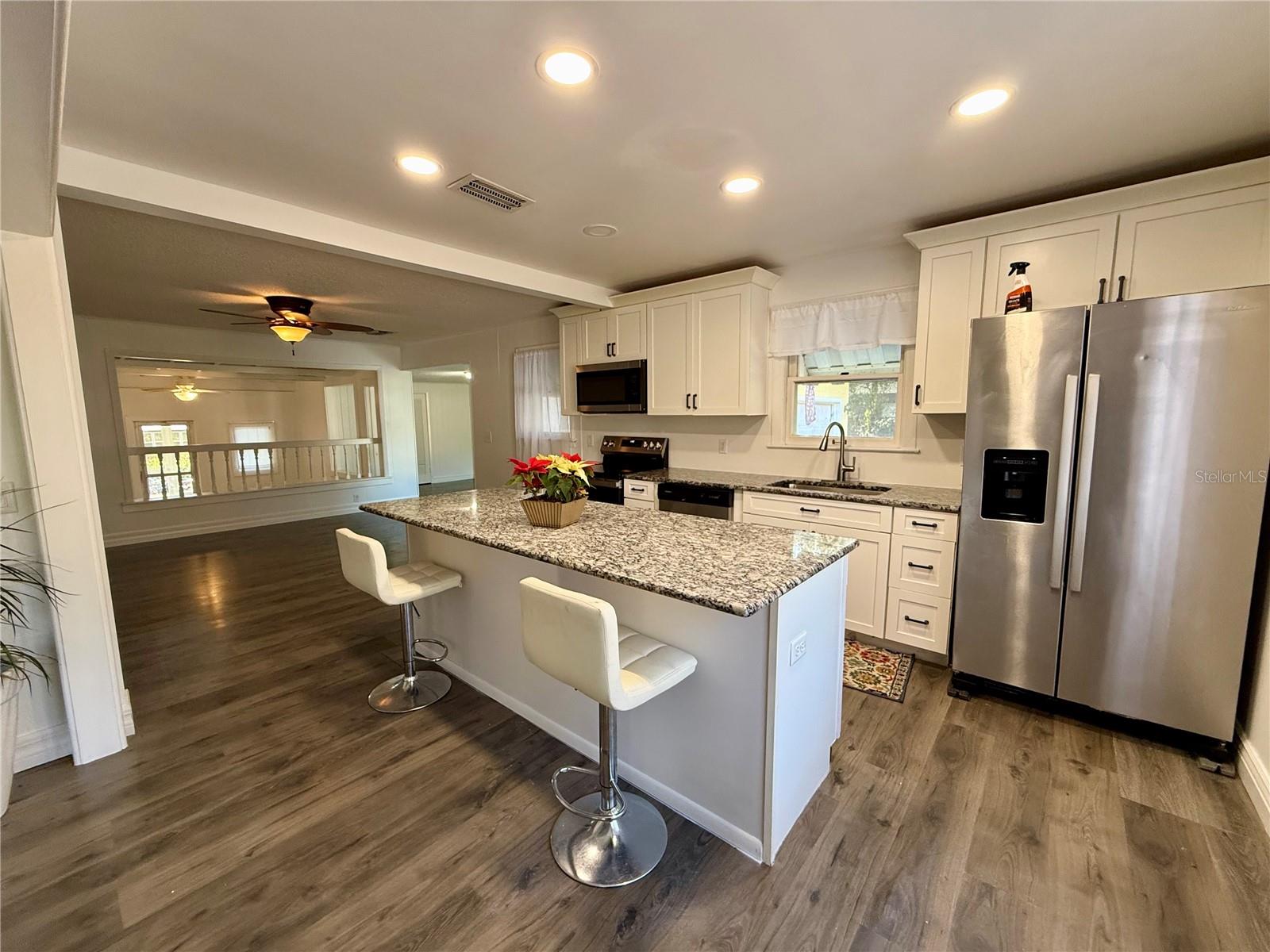 MISSION HEIGHTS - Residential