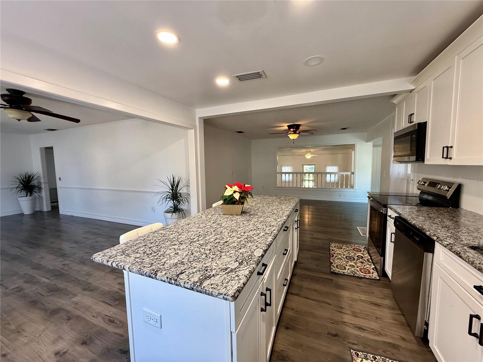 MISSION HEIGHTS - Residential