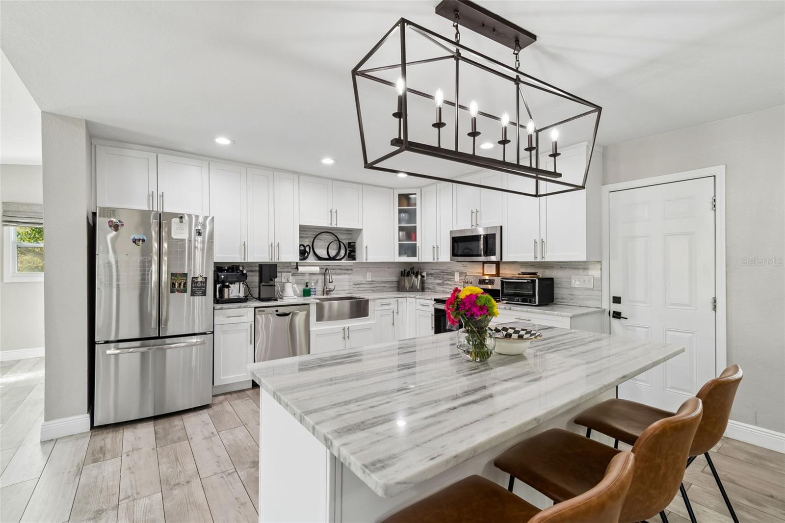 ZAPICOS RESUB - Residential