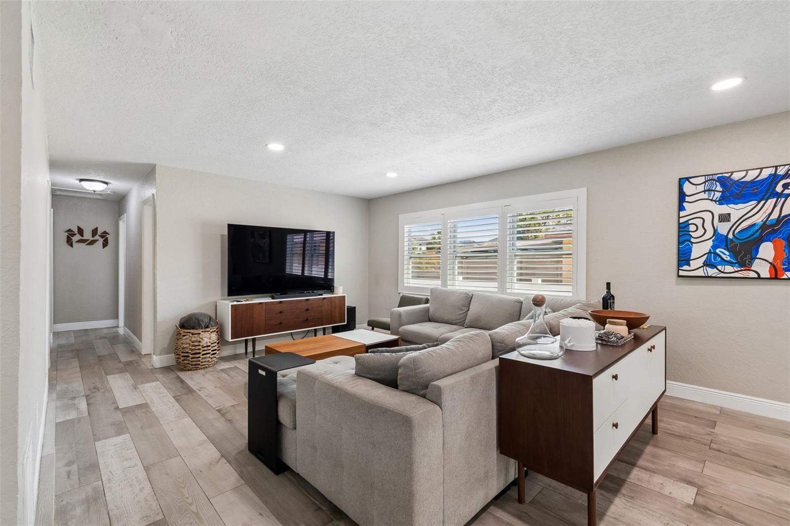 ZAPICOS RESUB - Residential