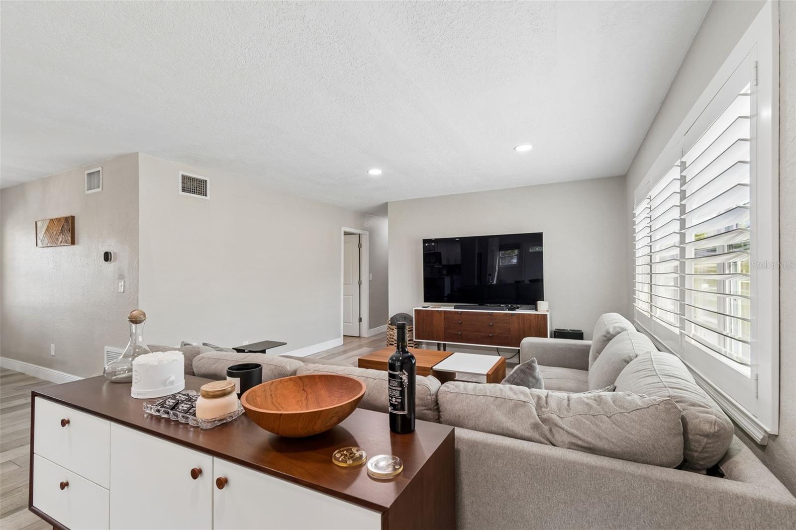 ZAPICOS RESUB - Residential