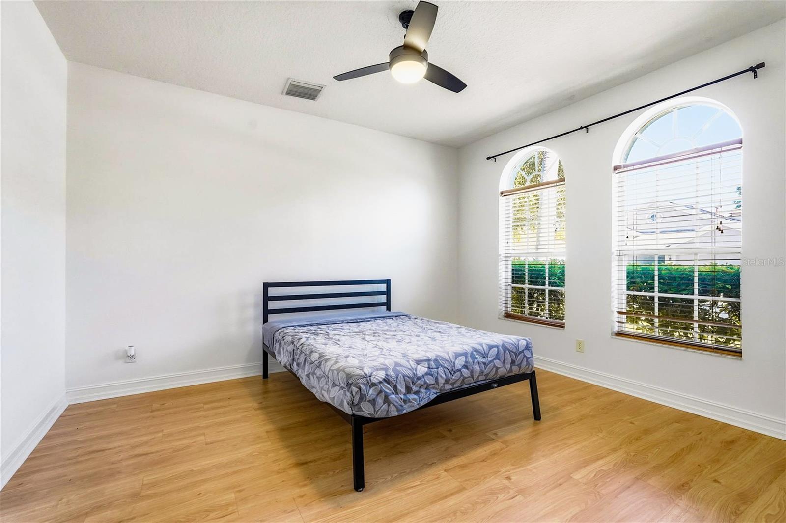 TRINITY WEST - Residential