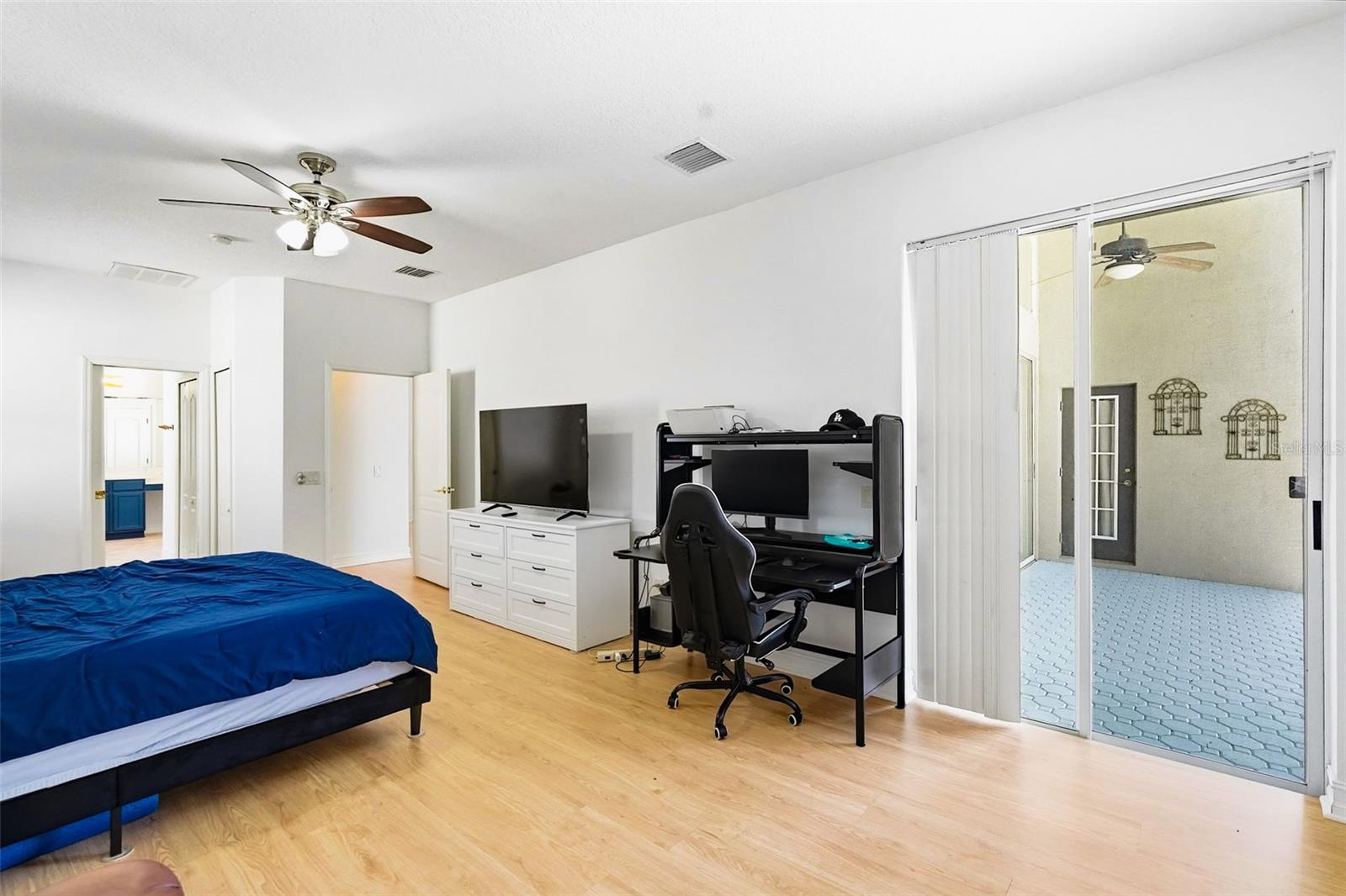 TRINITY WEST - Residential