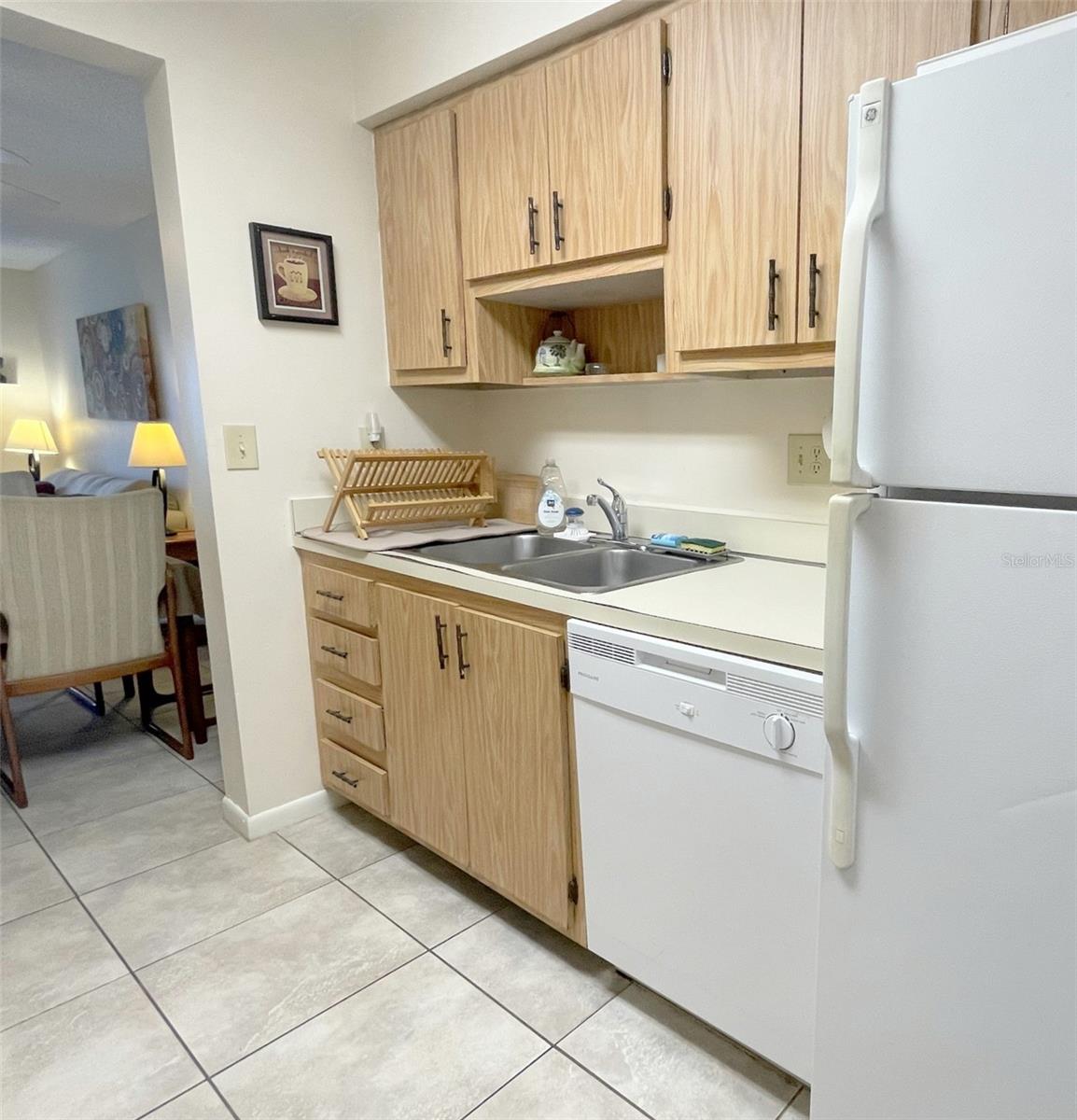 LONGWATER CHASE - Residential Lease