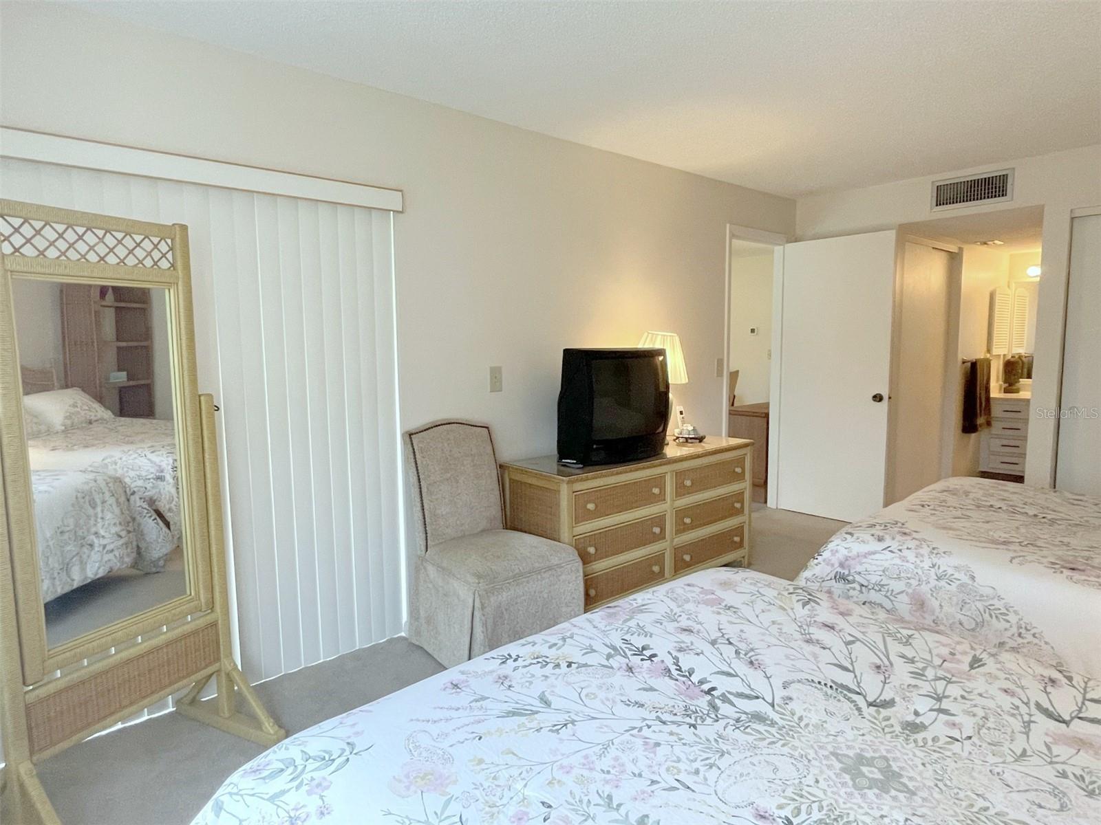 LONGWATER CHASE - Residential Lease
