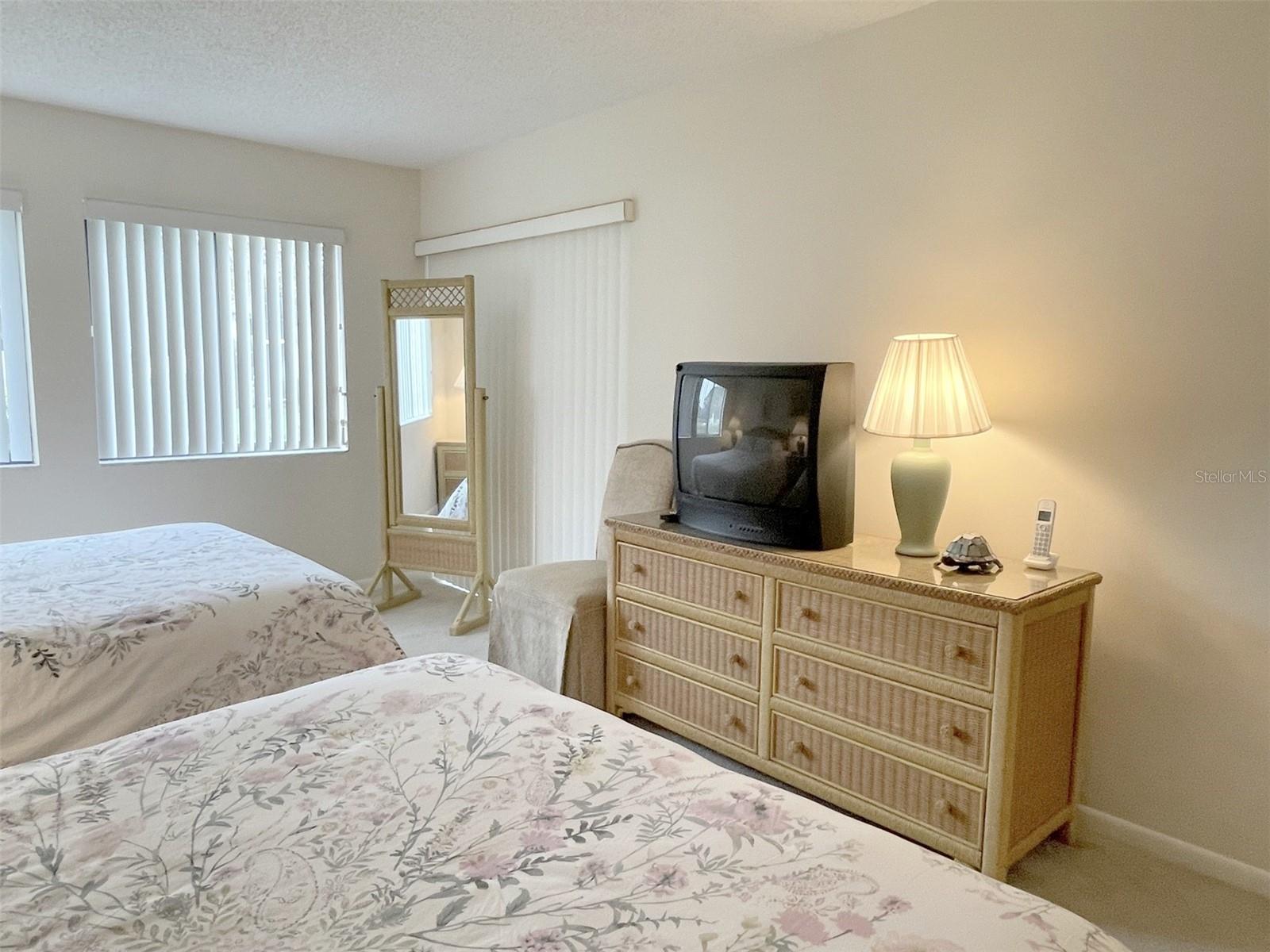LONGWATER CHASE - Residential Lease