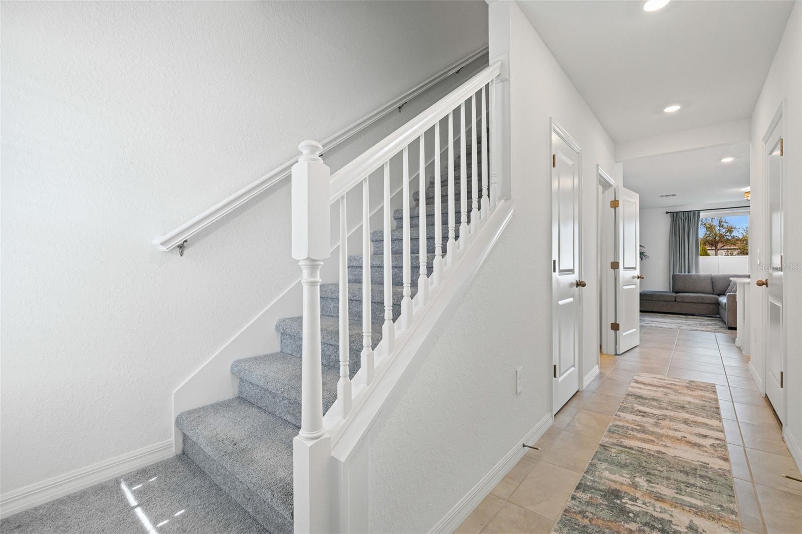 AURORA - Residential Lease