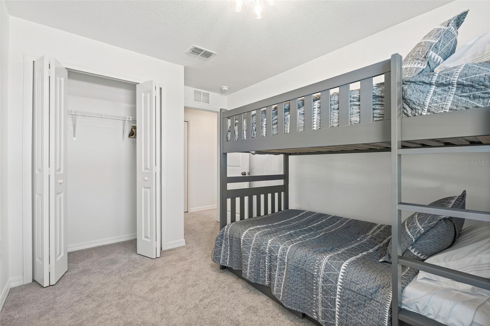 AURORA - Residential Lease