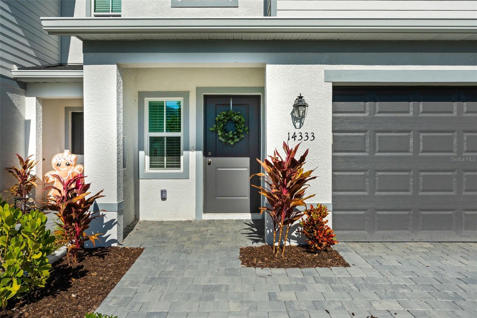 AURORA - Residential Lease