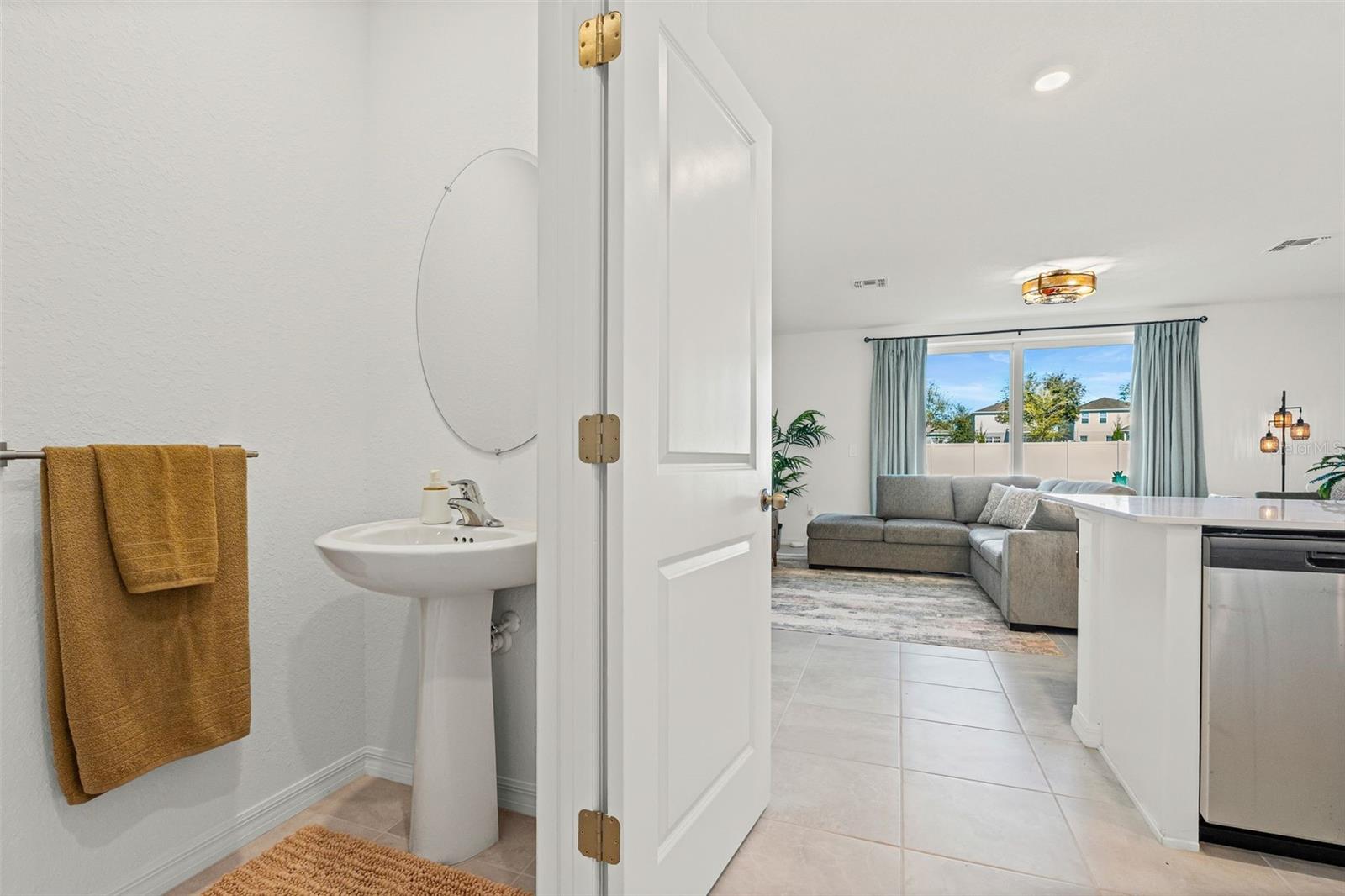 AURORA - Residential Lease