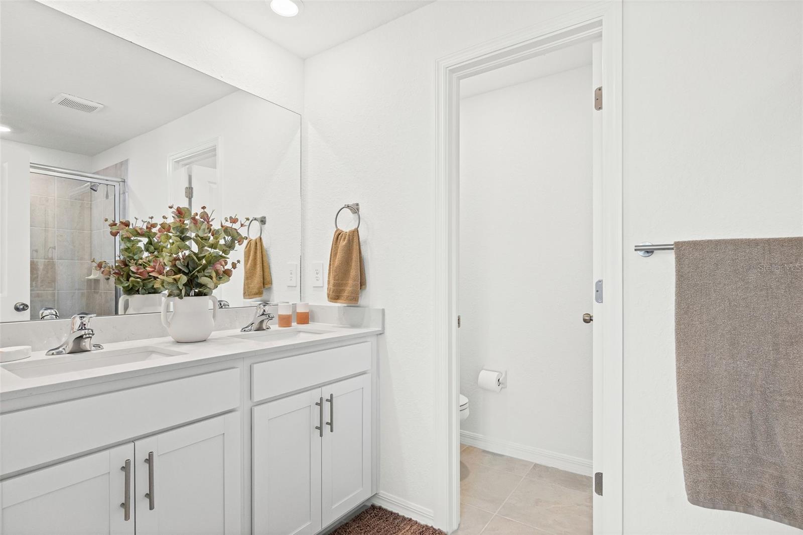 AURORA - Residential Lease