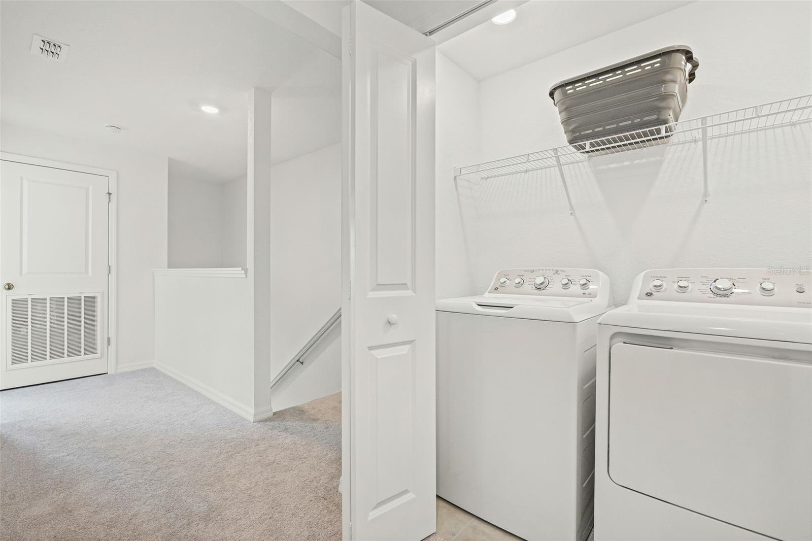 AURORA - Residential Lease