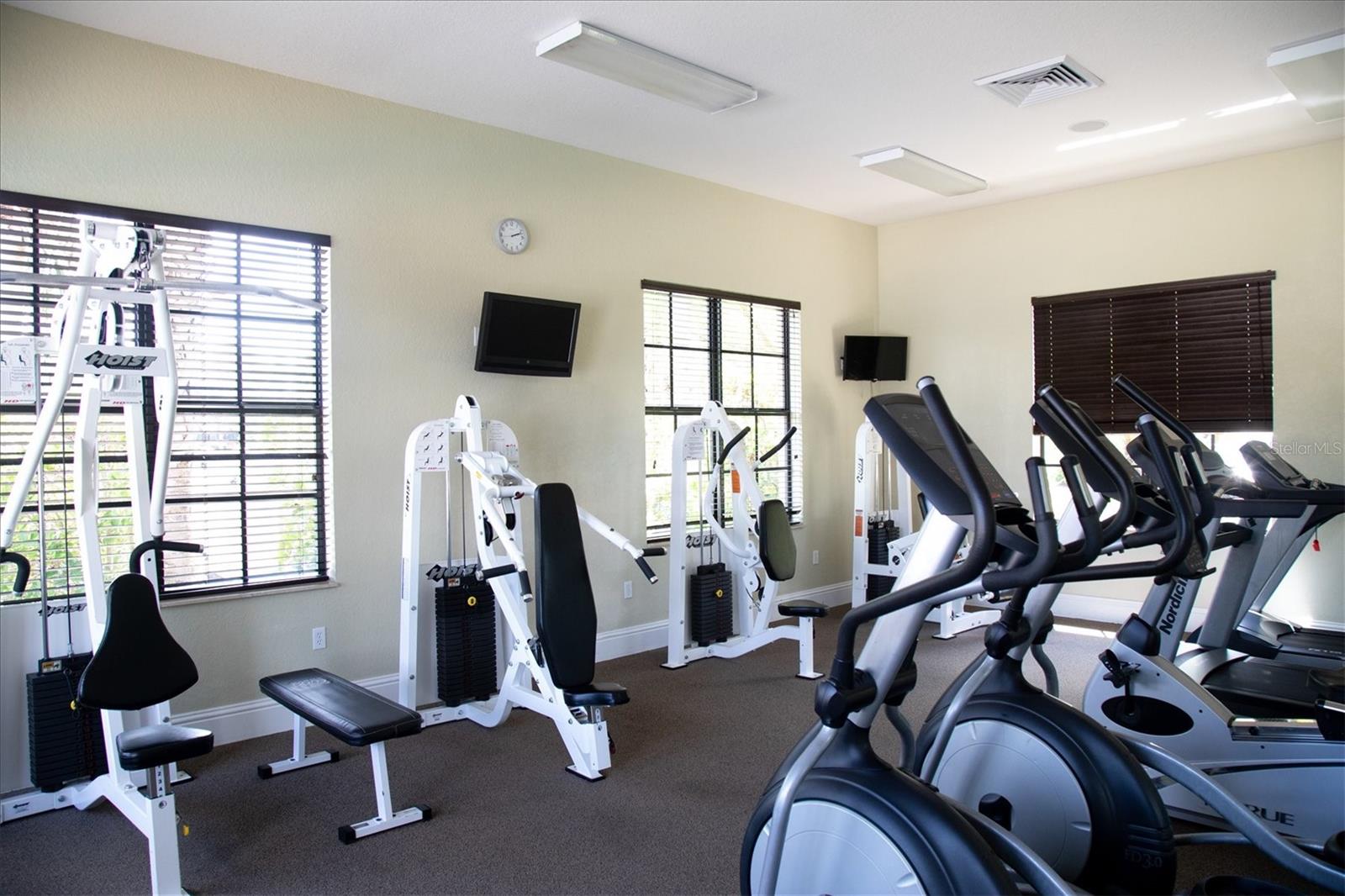 LAKE VISTA RESIDENCES PH III - Residential