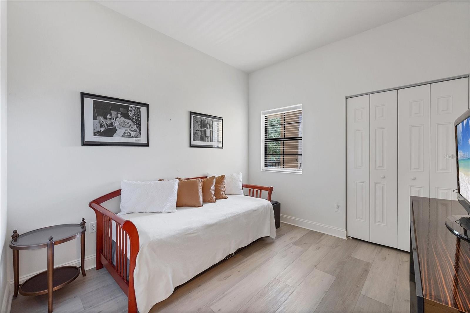 LAKE VISTA RESIDENCES PH III - Residential