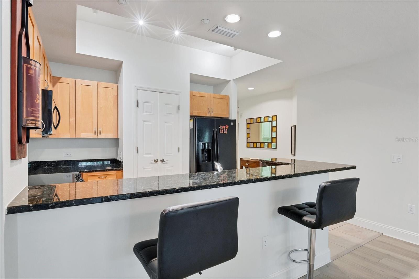 LAKE VISTA RESIDENCES PH III - Residential