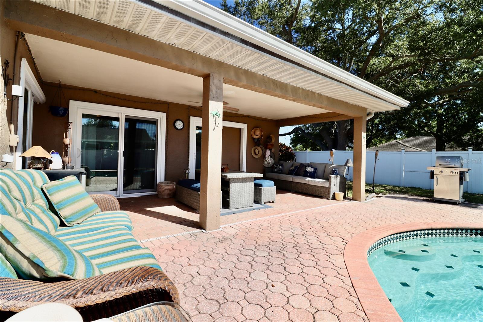 OAK PARK SUB - Residential