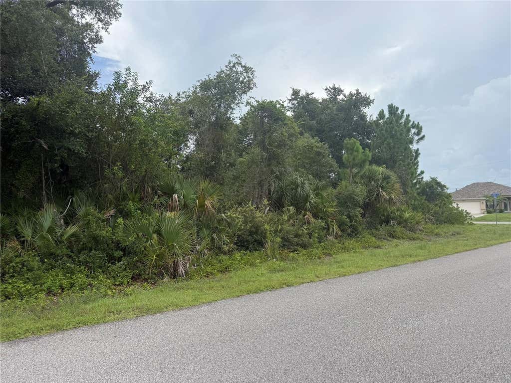Photo of Pomona Avenue, North Port, FL 34288 (MLS # N6145092)