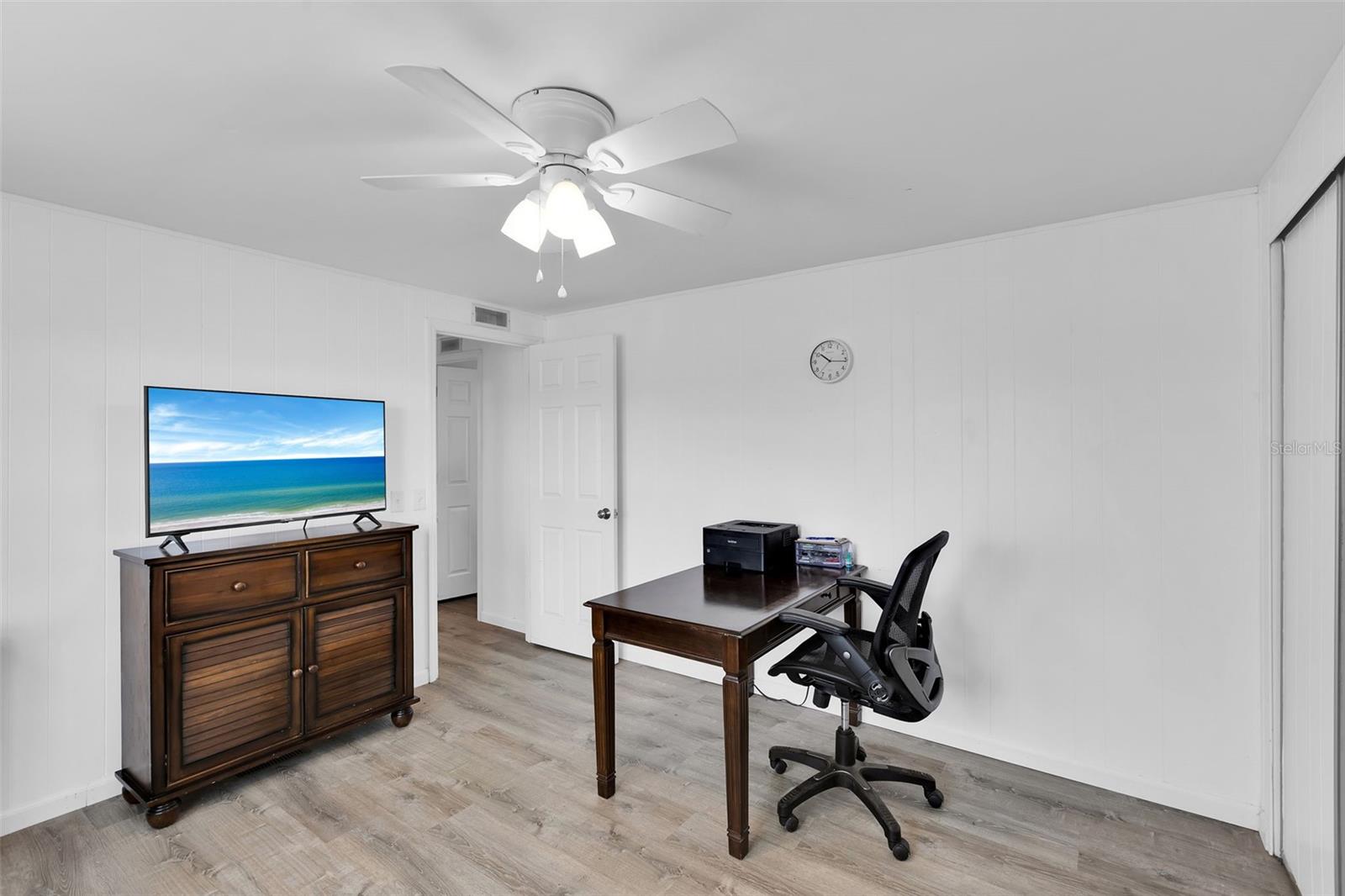 LA CASA MHP CO-OP - Residential