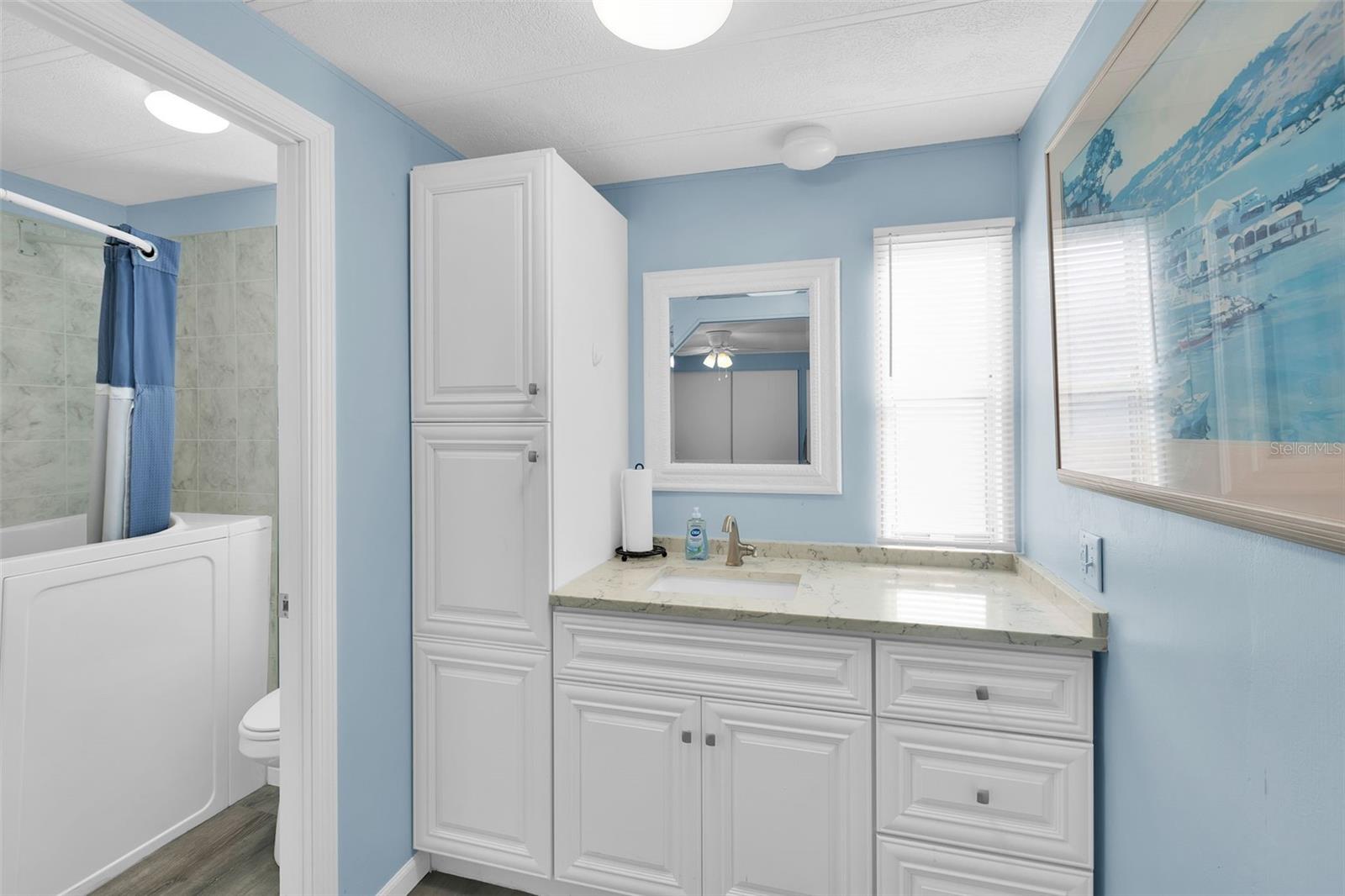 LA CASA MHP CO-OP - Residential