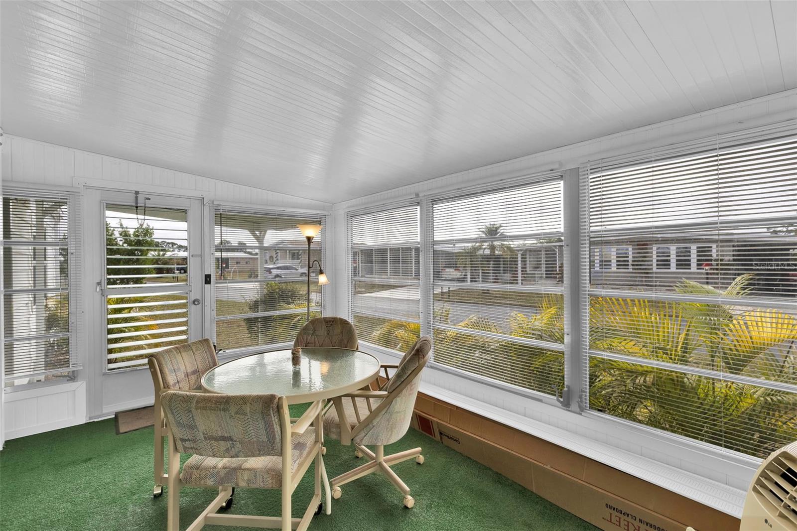 LA CASA MHP CO-OP - Residential