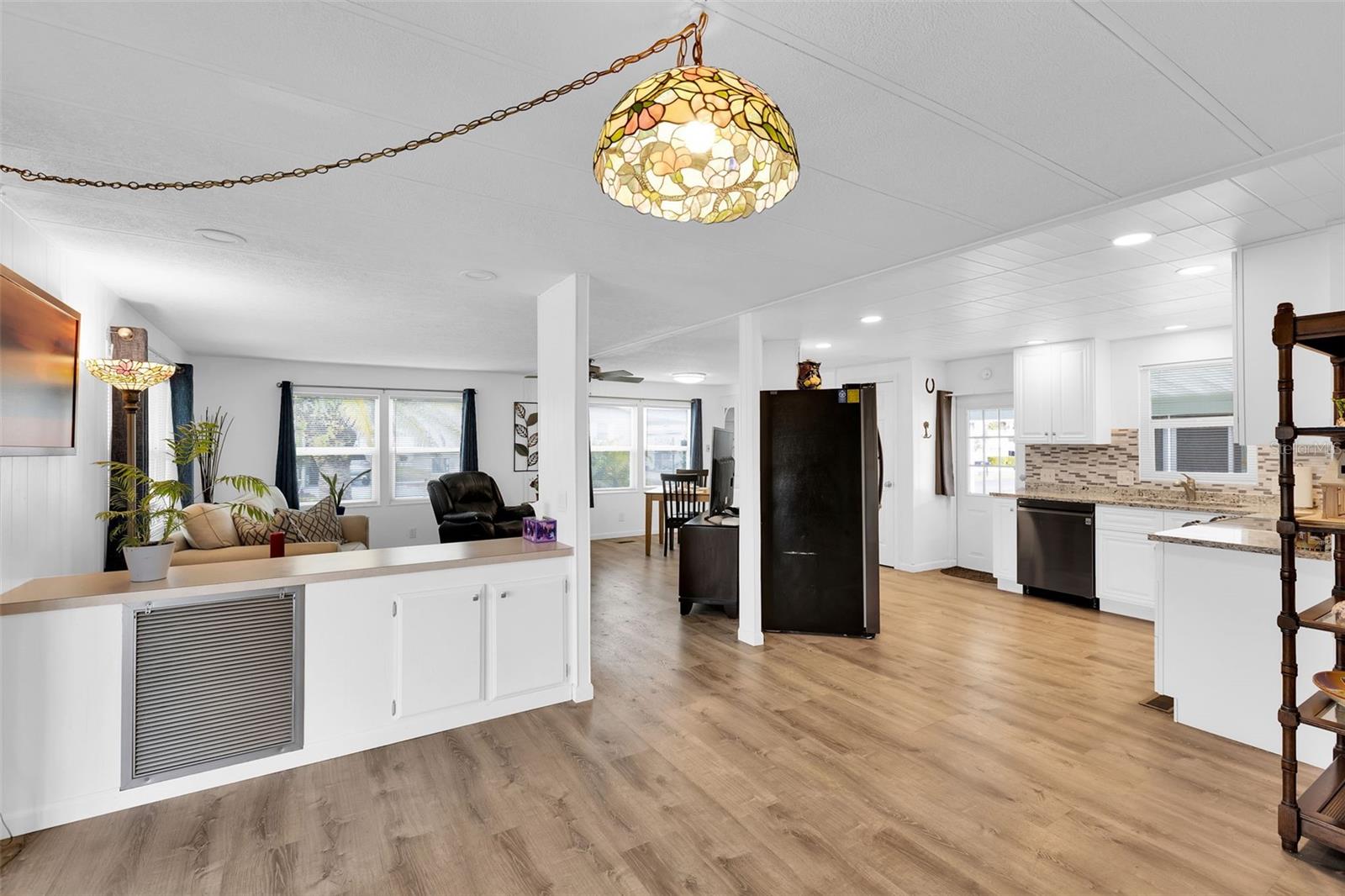 LA CASA MHP CO-OP - Residential