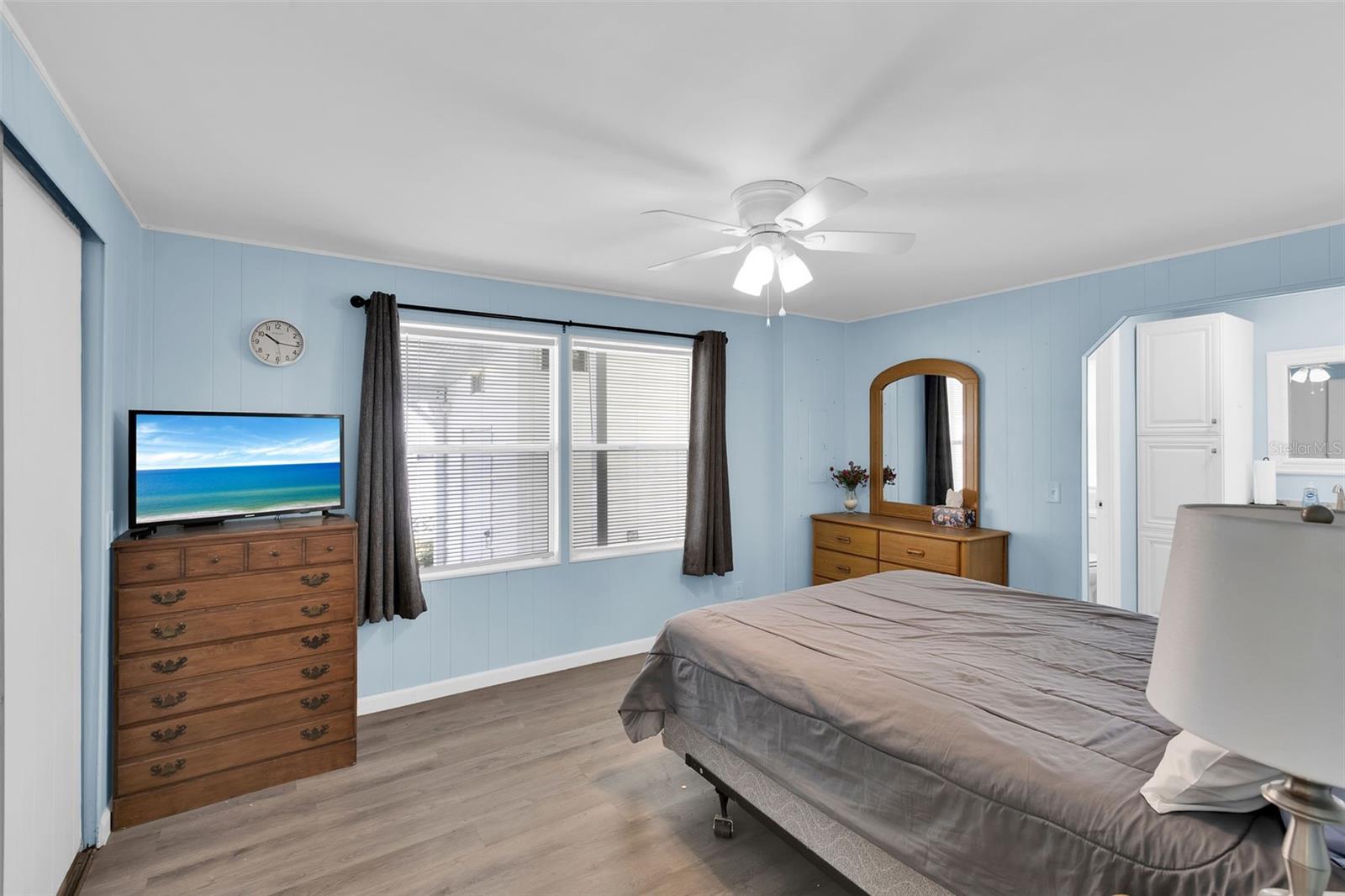 LA CASA MHP CO-OP - Residential