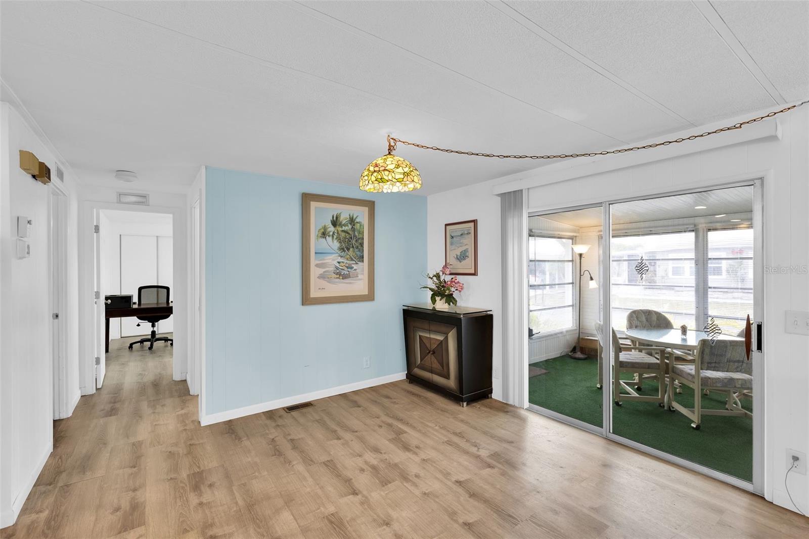 LA CASA MHP CO-OP - Residential