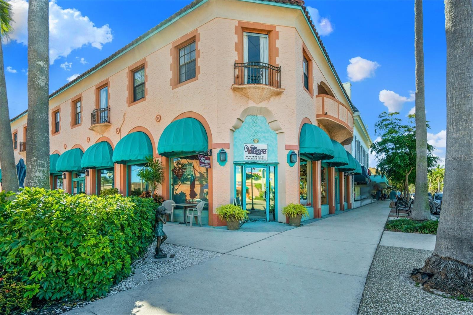 VENICE EAST - Residential