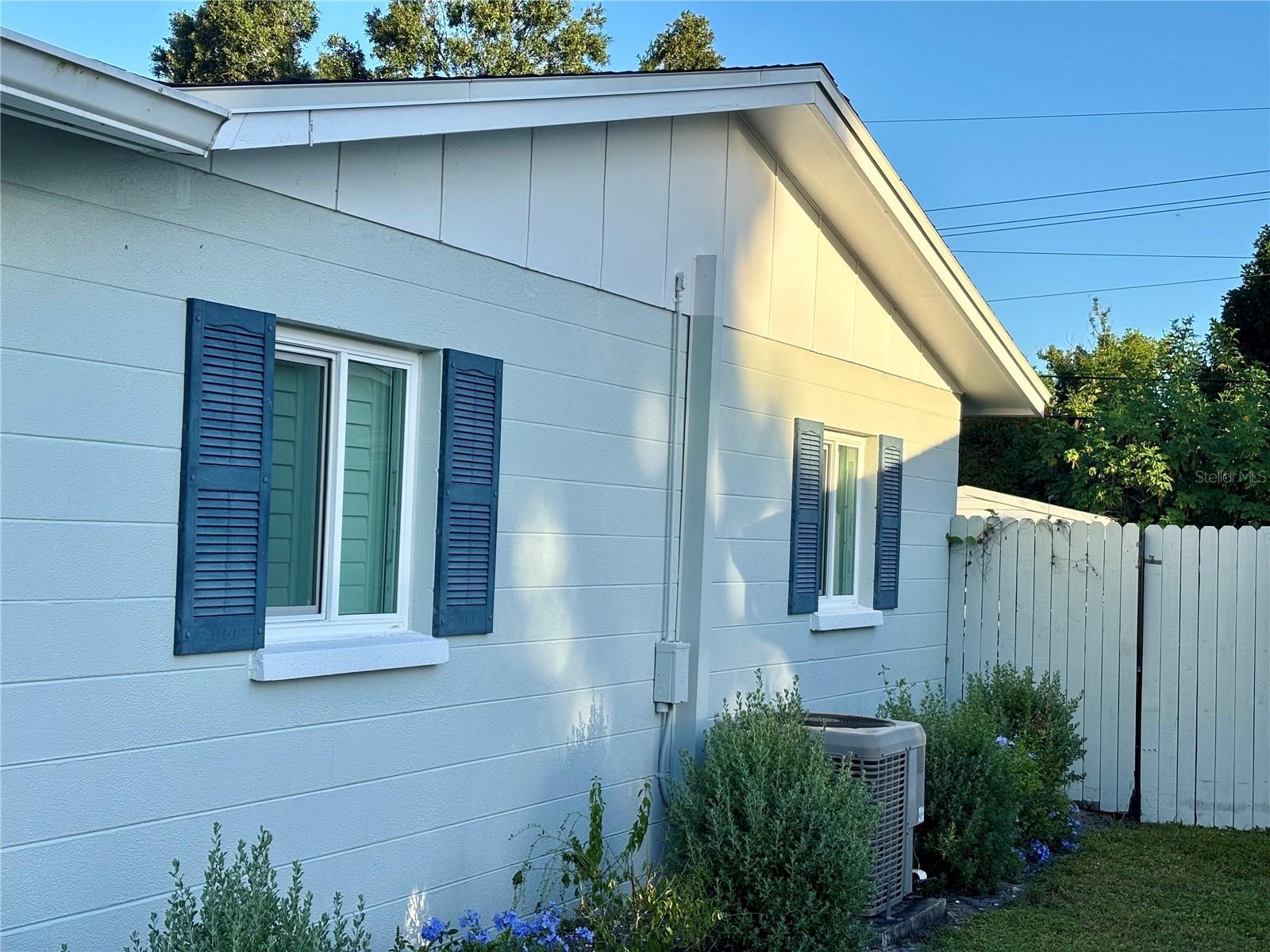 VENICE EAST - Residential