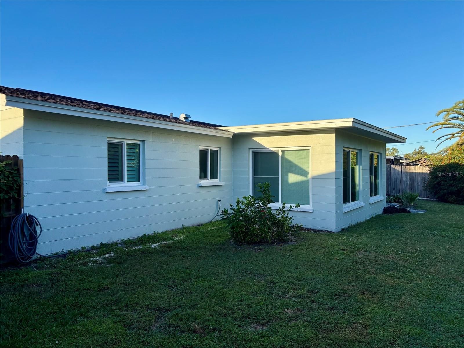 VENICE EAST - Residential
